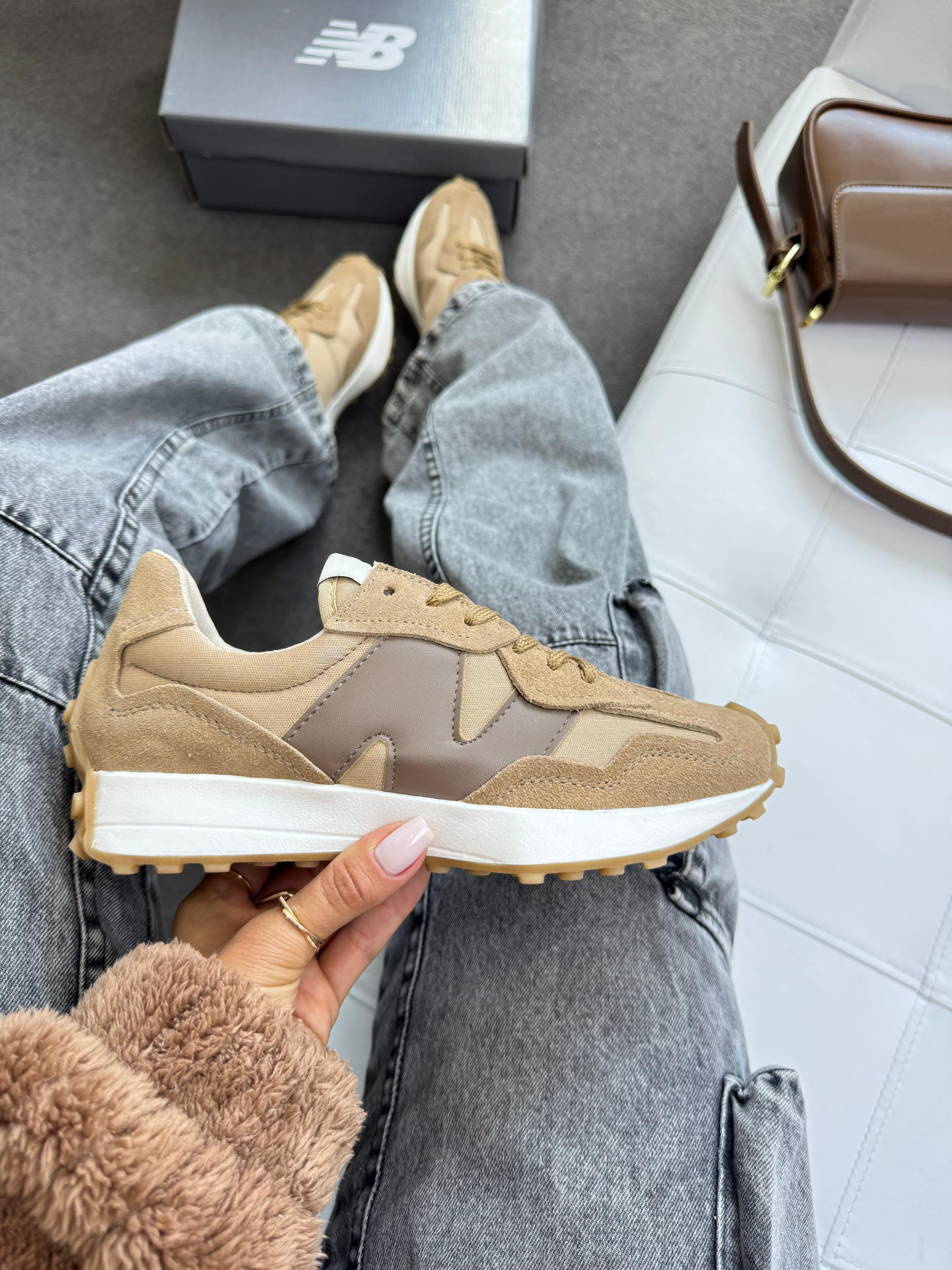 Tênis Balance 327 Caramelo Couro