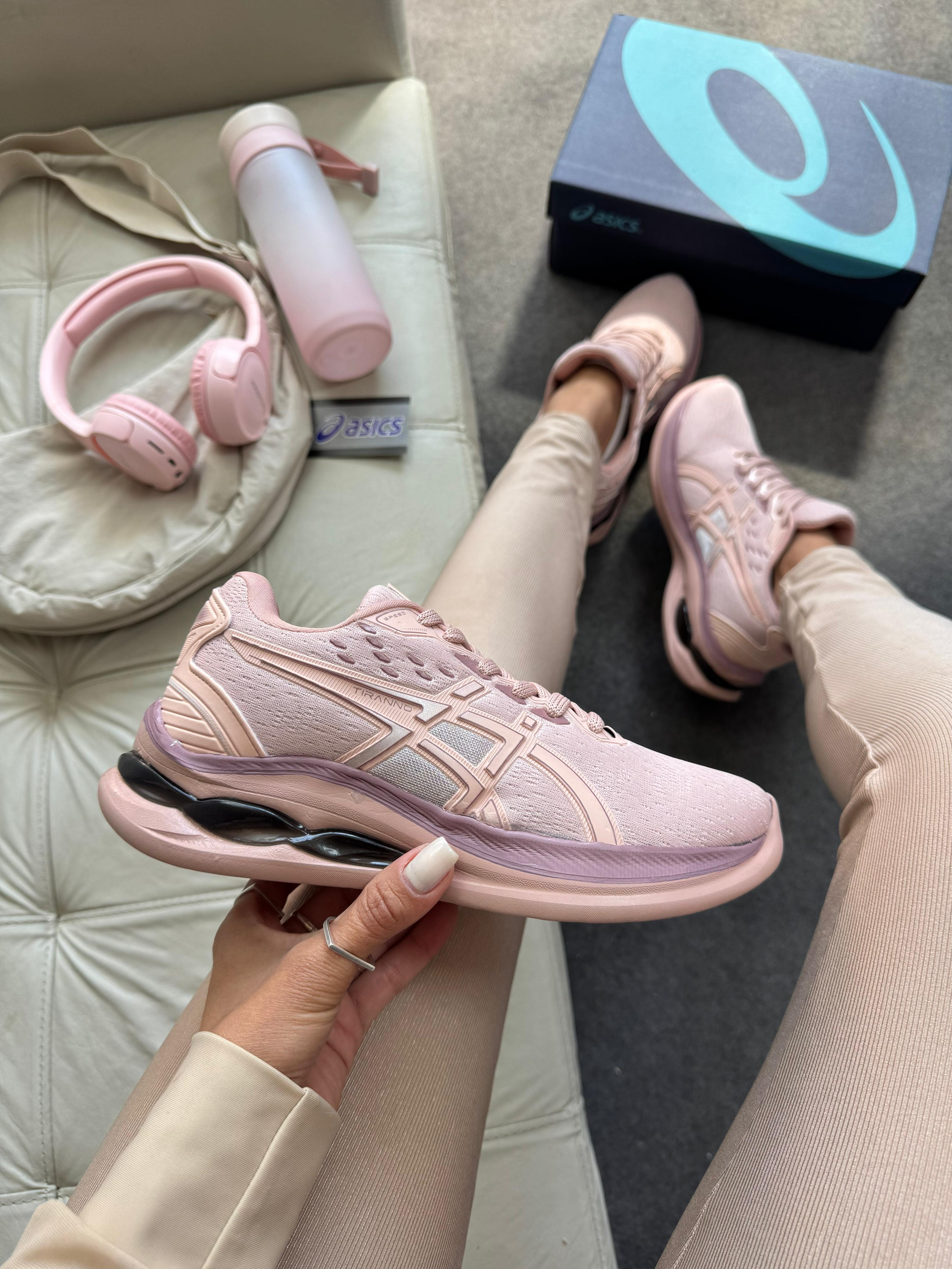 Tênis Asics Tiranno Rosê